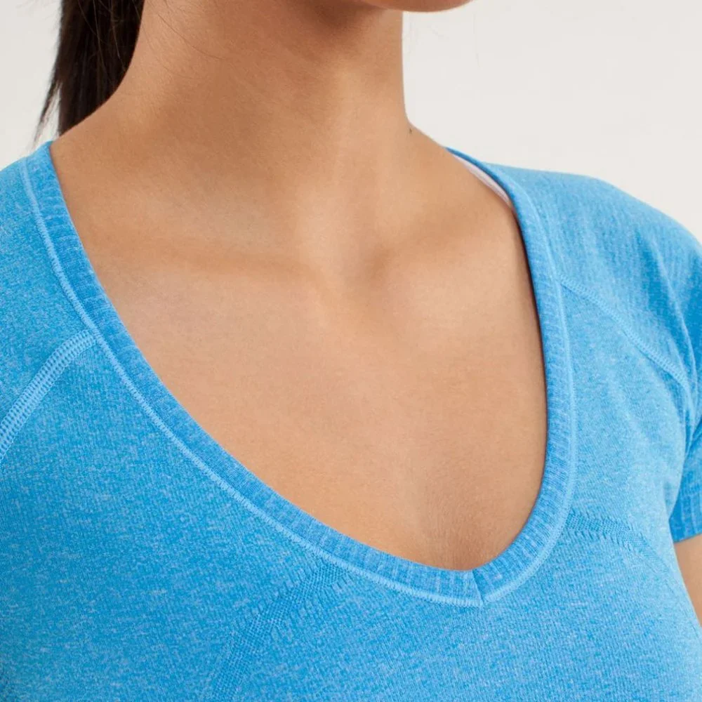 Lululemon Run: Swiftly V Neck Beach Blanket Blue